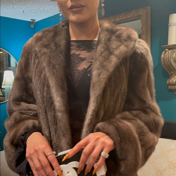 Full Length Sapphire Mink Coat - Picture 6 of 8